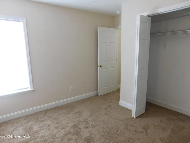 $1,475 | 4028 Arbor Green Way, New Bern, NC 28562