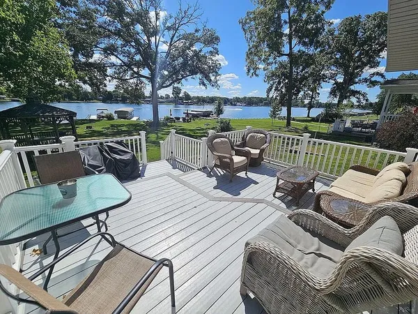 $568,000 | 147 Dons Drive, Quincy, MI 49082
