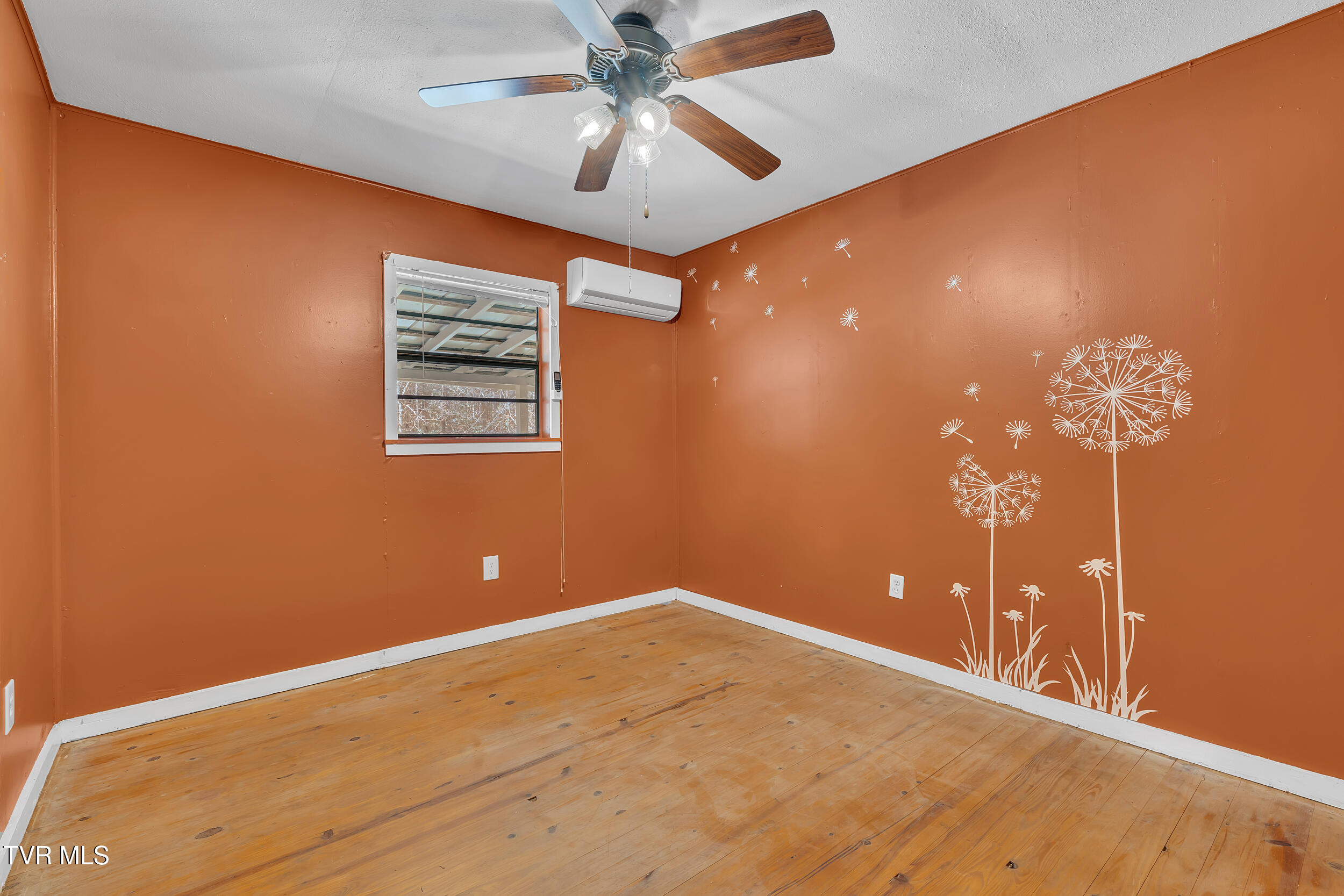 490 Viking Mountain Road Greeneville, TN 37743 - Photo 14 of 37 19_18