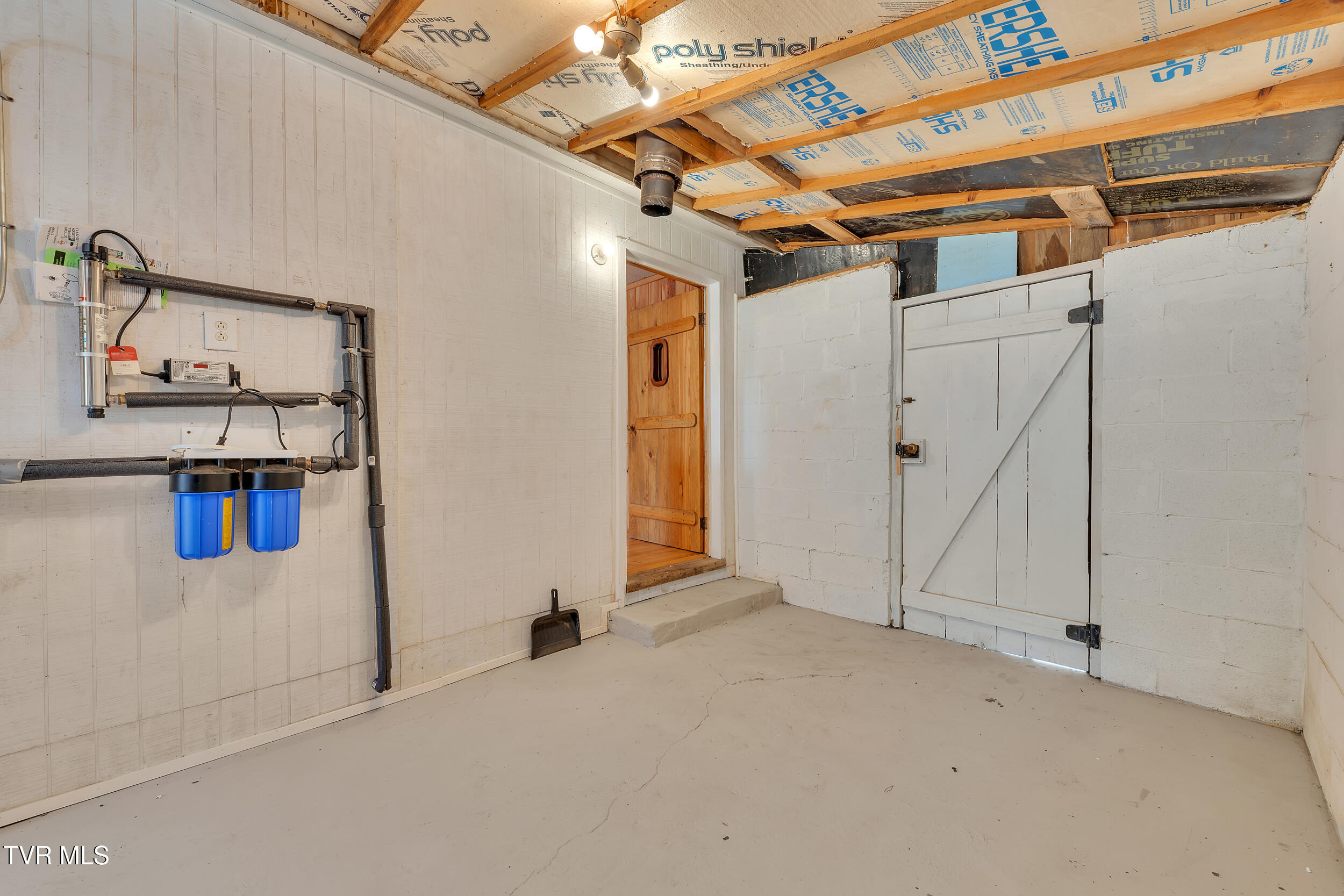 490 Viking Mountain Road Greeneville, TN 37743 - Photo 16 of 37 15_14