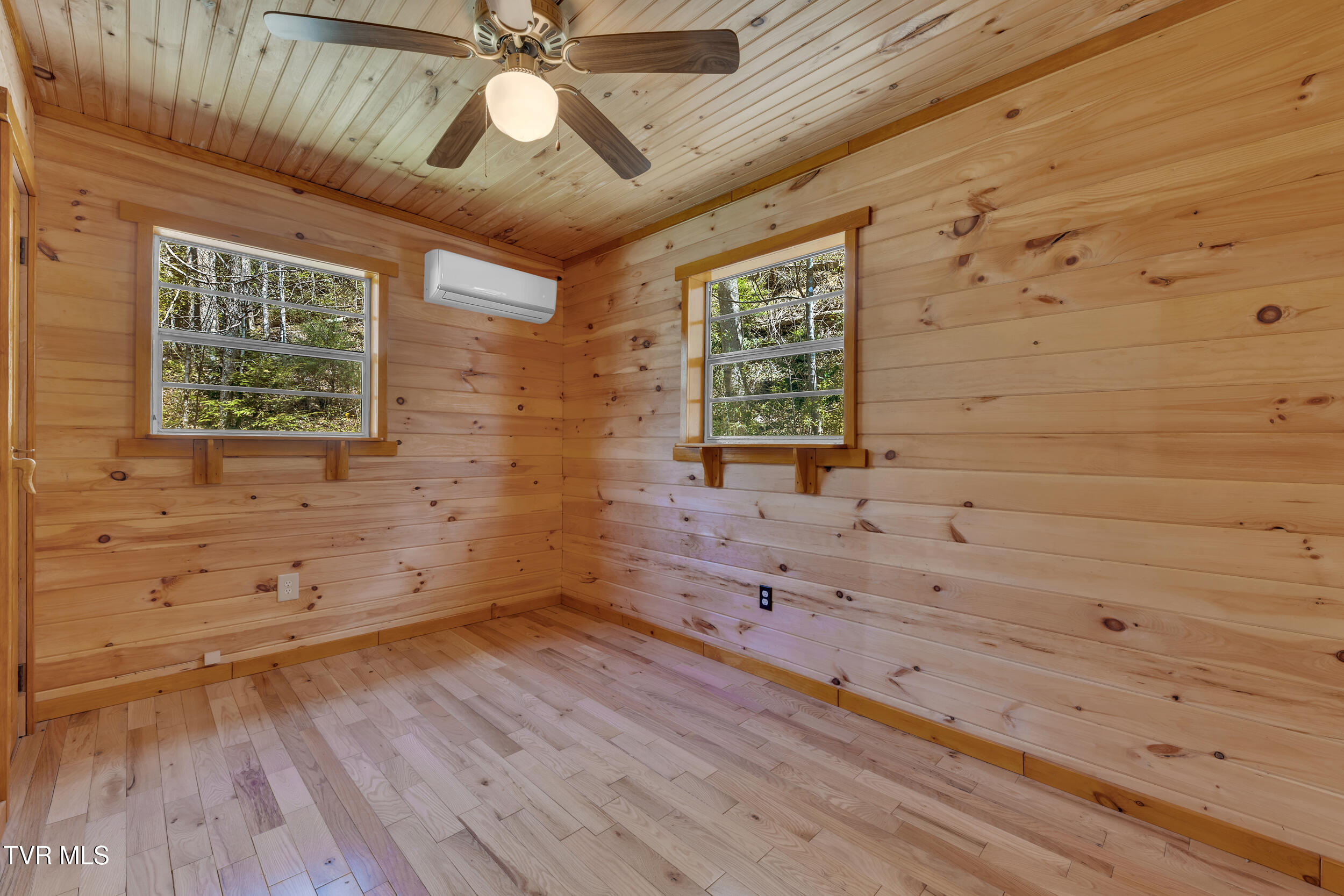 490 Viking Mountain Road Greeneville, TN 37743 - Photo 22 of 37 23_22