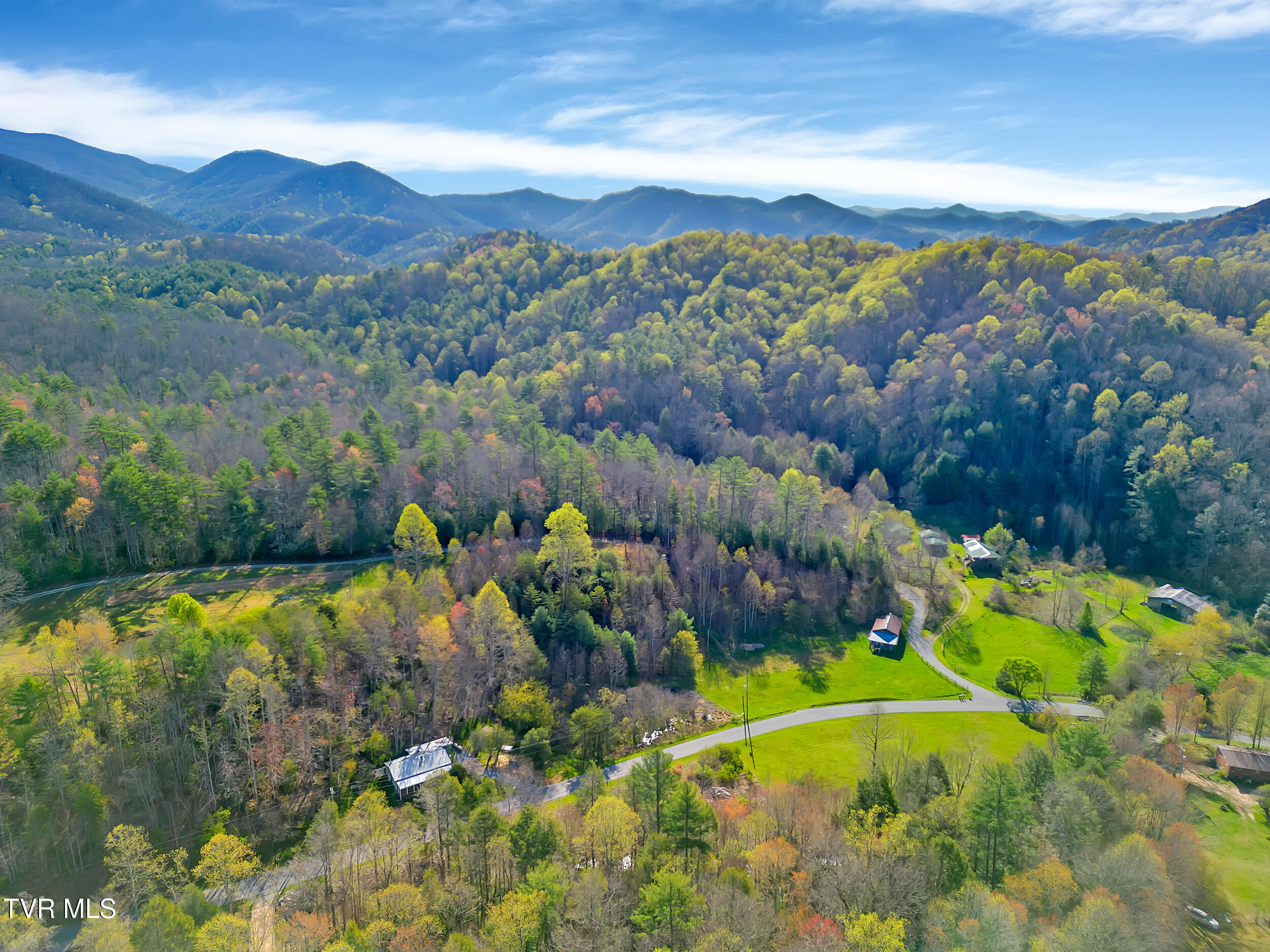 490 Viking Mountain Road Greeneville, TN 37743 - Photo 33 of 37 30_dji_0125