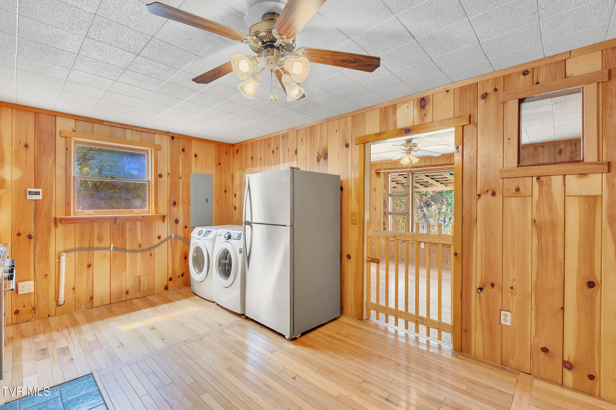 490 Viking Mountain Road Greeneville, TN 37743 - Photo 8 of 37 13_12