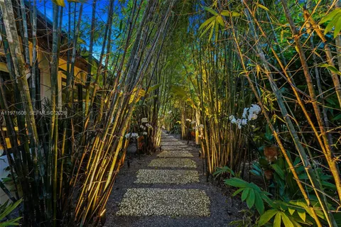 $6,000,000 | 500 Northeast 96th Street, Miami Shores, FL 33138