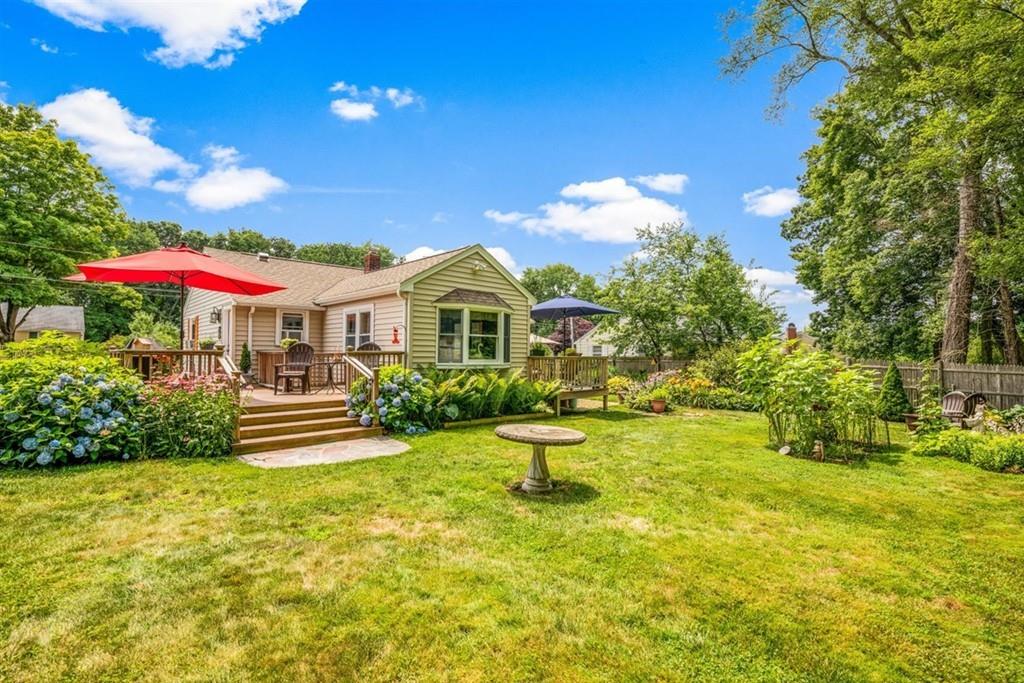 14 Roseen Road Holbrook, MA 02343 - Photo 3 of 28 Gallery Image 3
