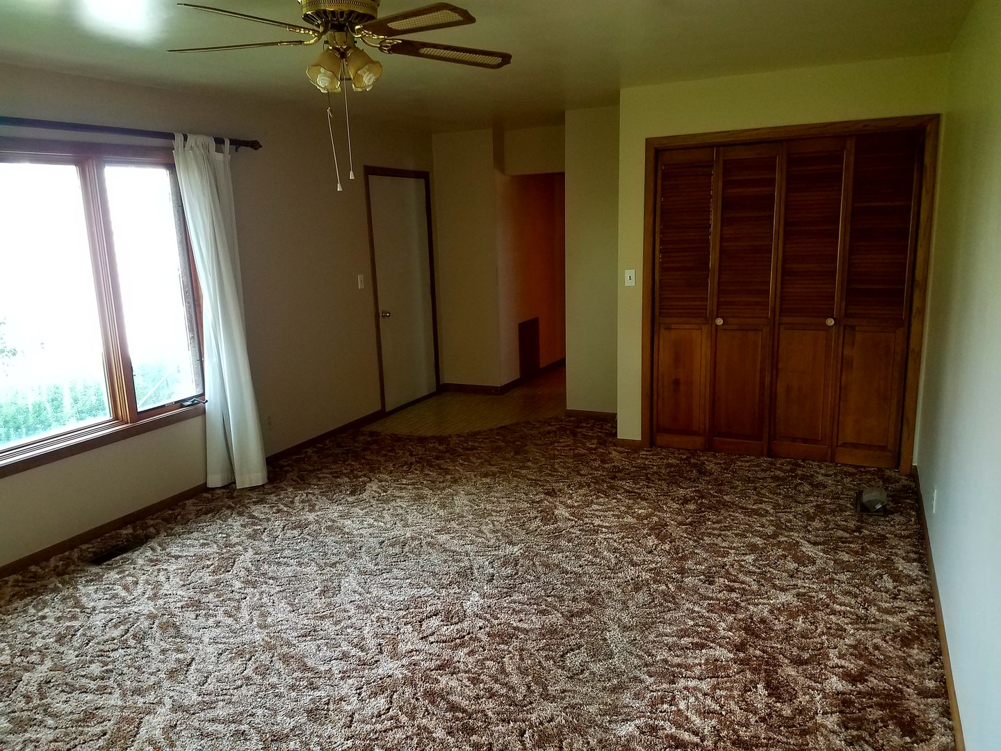 9069 Cherry Valley Road Kingston, IL 60145 - Photo 13 of 30 Gallery Image 13