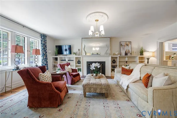 $895,000 | 1220 West Franklin Street, Richmond, VA 23220