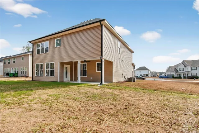 $379,500 | 5 Oakmont Drive, Guyton, GA 31312