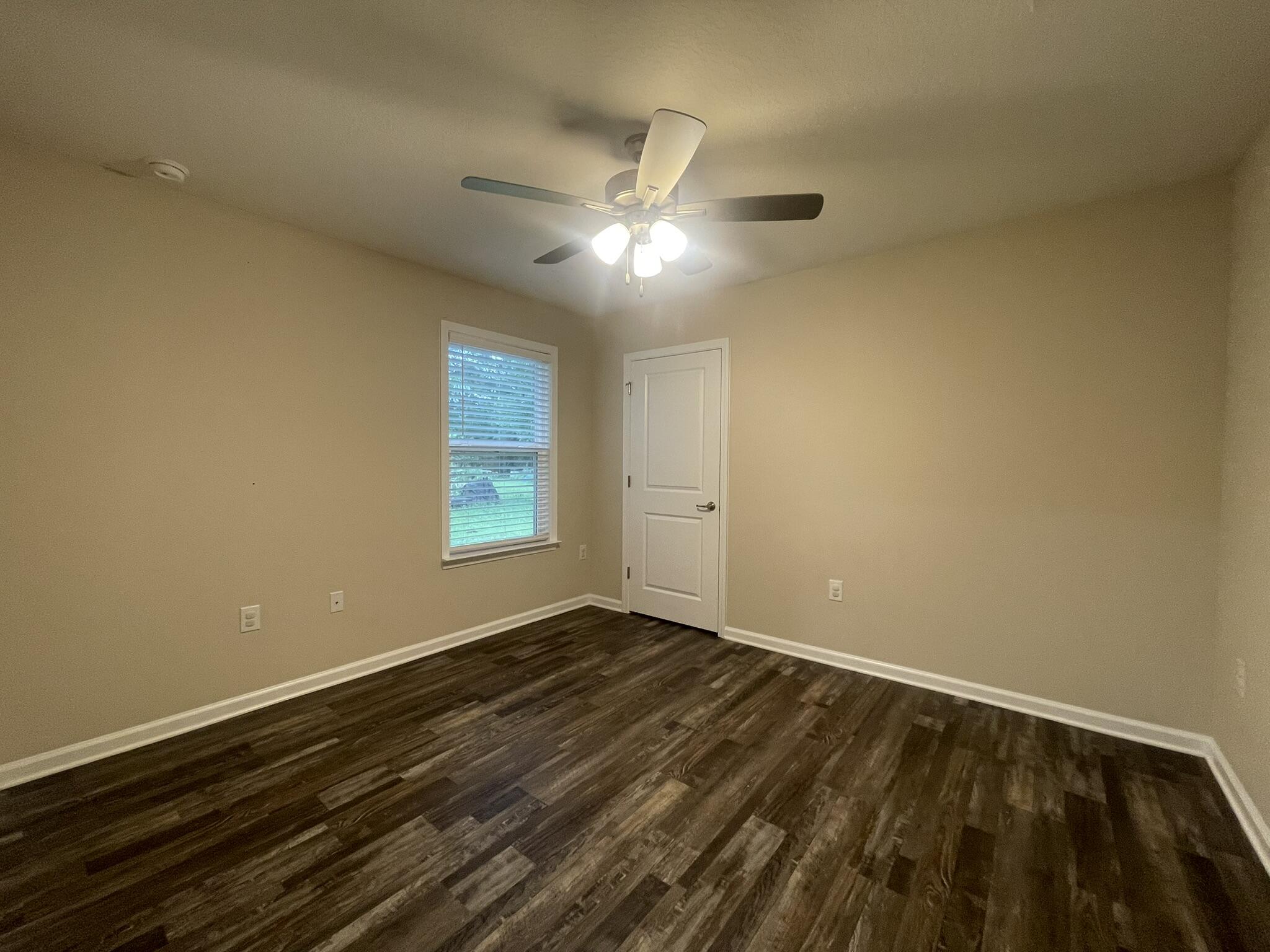 2204 3rd Avenue Crestview, FL 32536 - Photo 10 of 14 IMG_6220