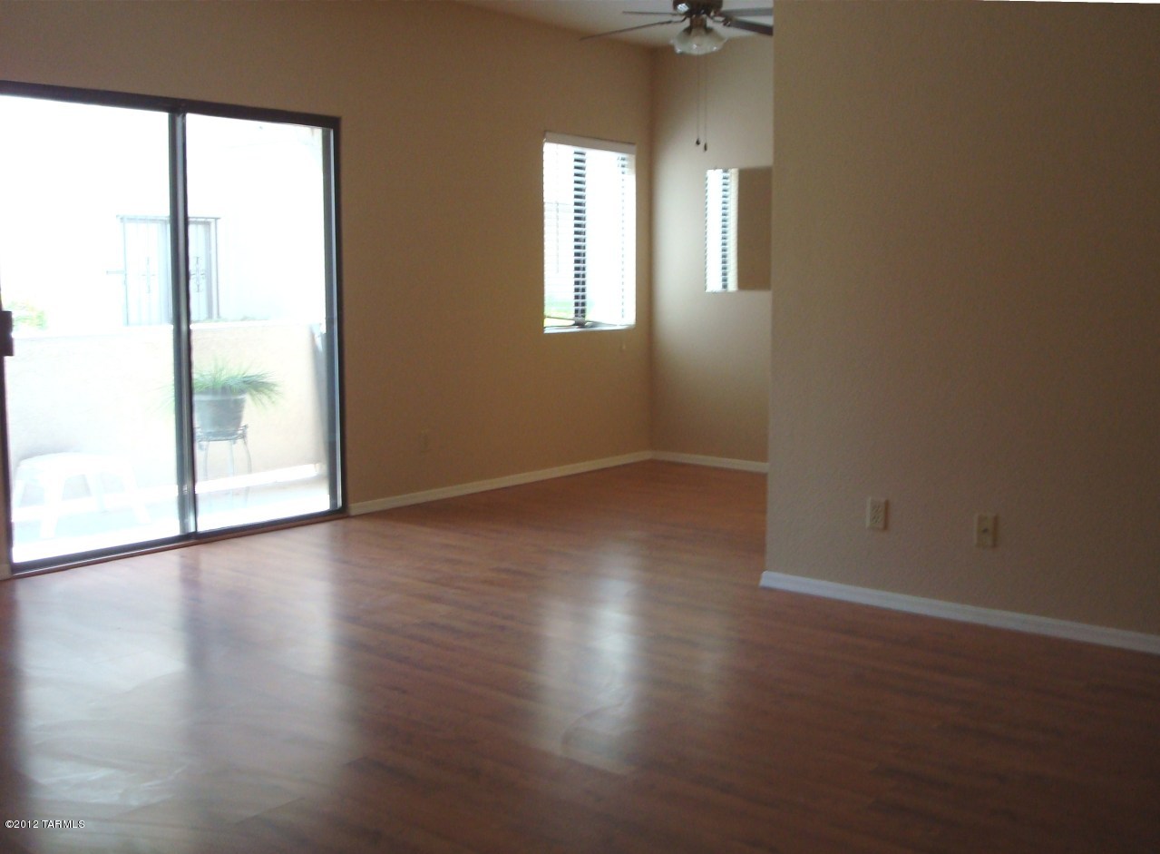 5500 North Valley View Road, Unit 124 Tucson, AZ 85718 - Photo 3 of 14