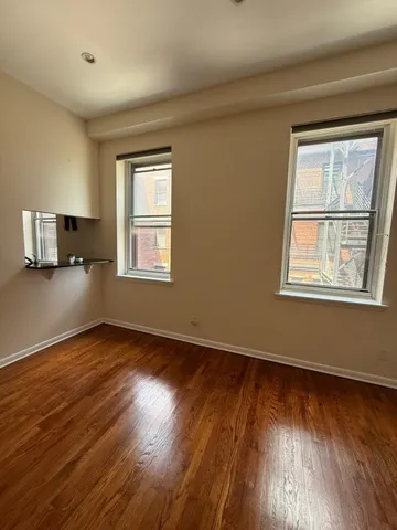 $350,000 | 186 Wayne Street, Unit 326D, Jersey City, NJ 07302