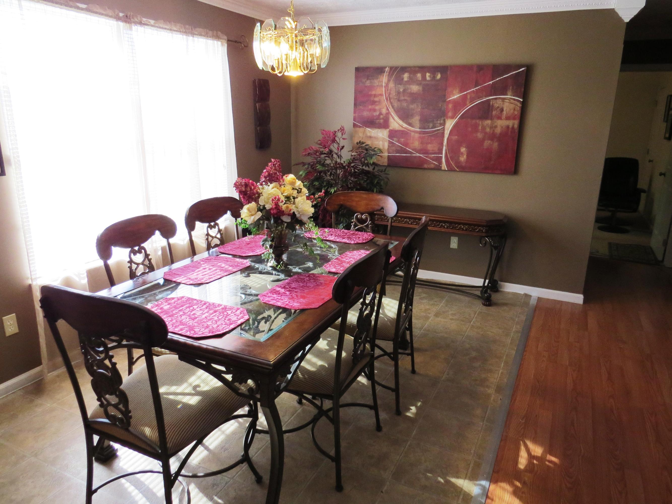 9656 Clift Road Strawberry Plains, TN 37871 - Photo 16 of 39 DINING AREA