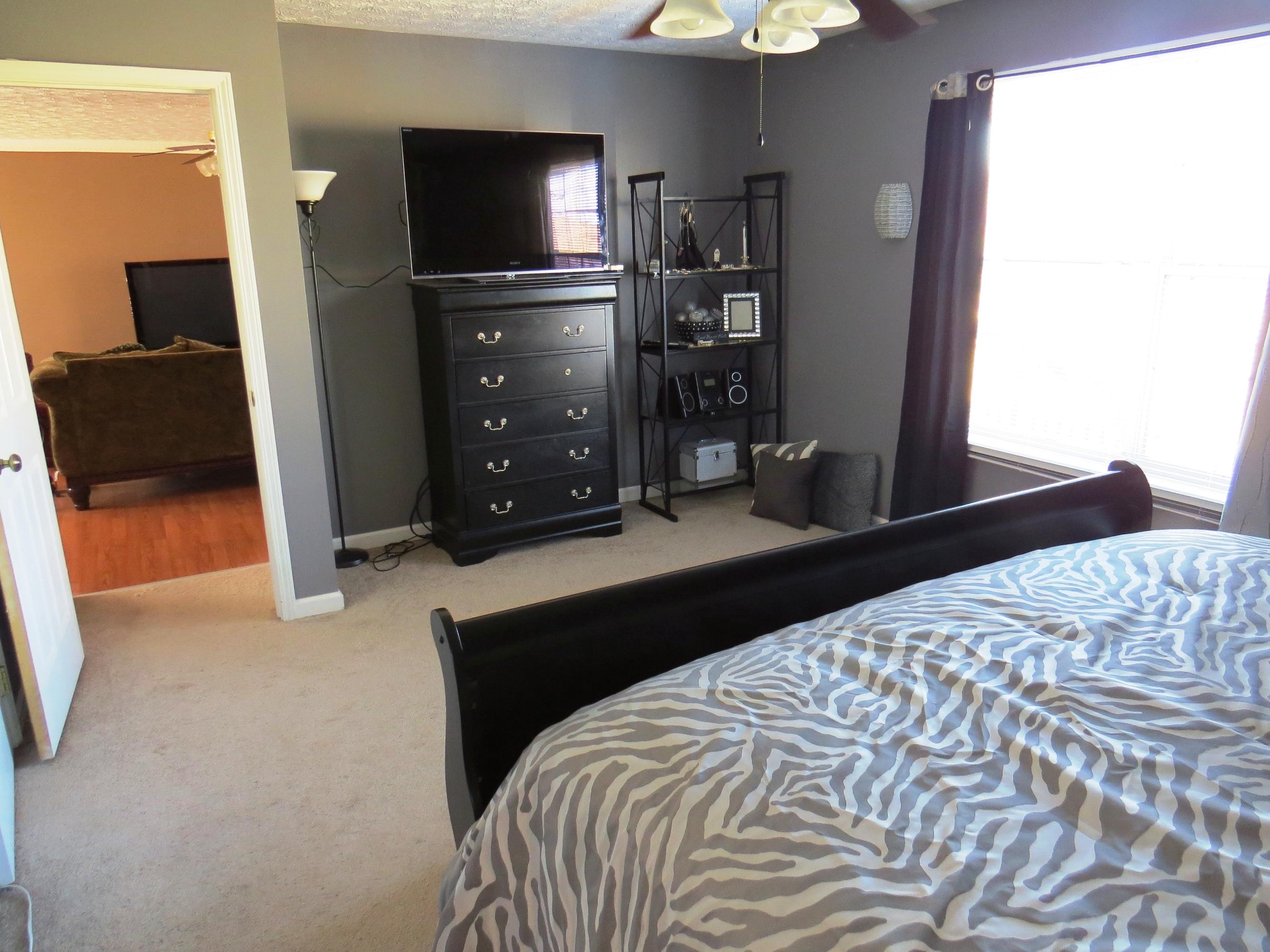 9656 Clift Road Strawberry Plains, TN 37871 - Photo 34 of 39 MASTER BEDROOM