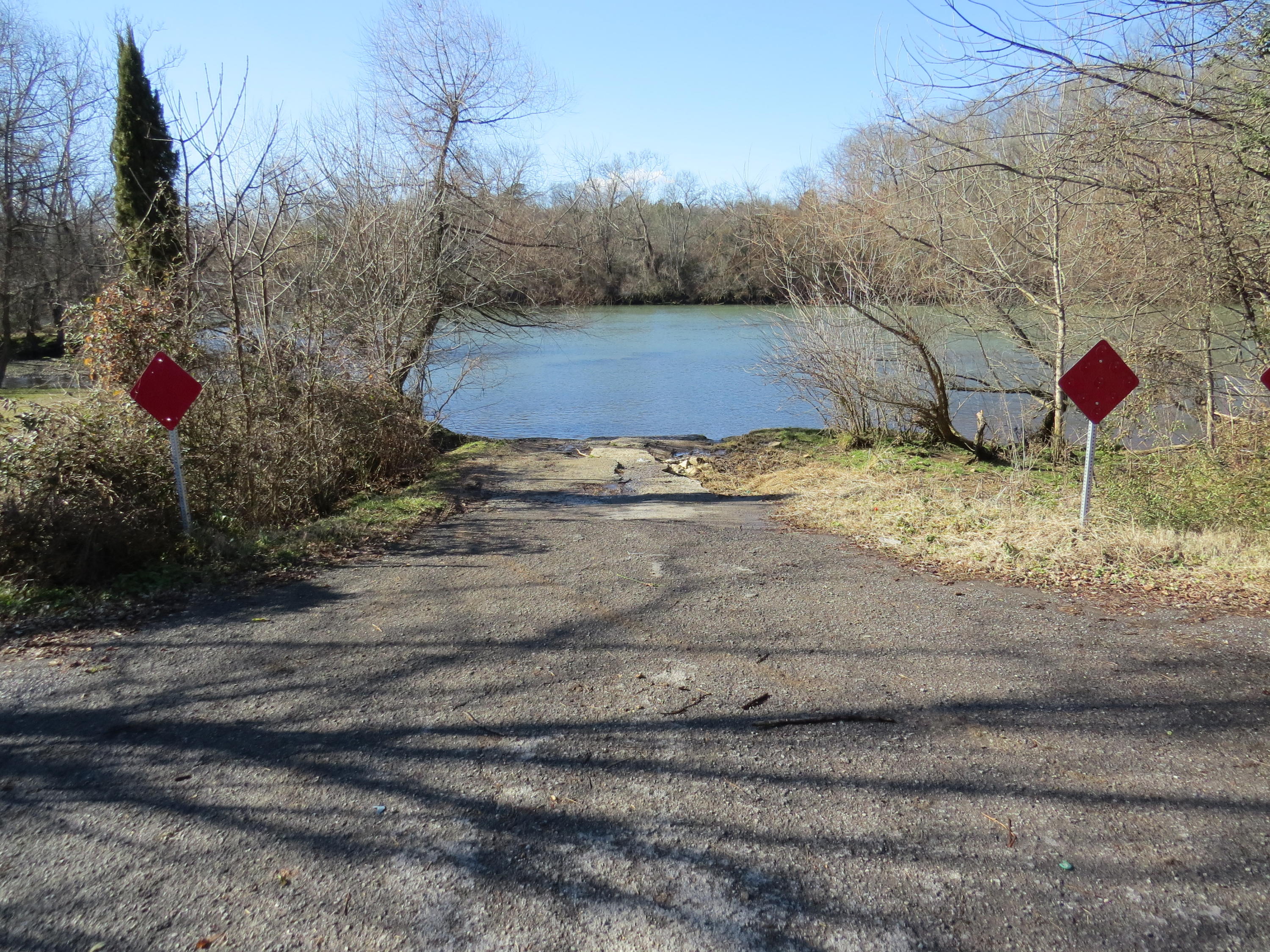 9656 Clift Road Strawberry Plains, TN 37871 - Photo 37 of 39 BOAT RAMP TO RIVER