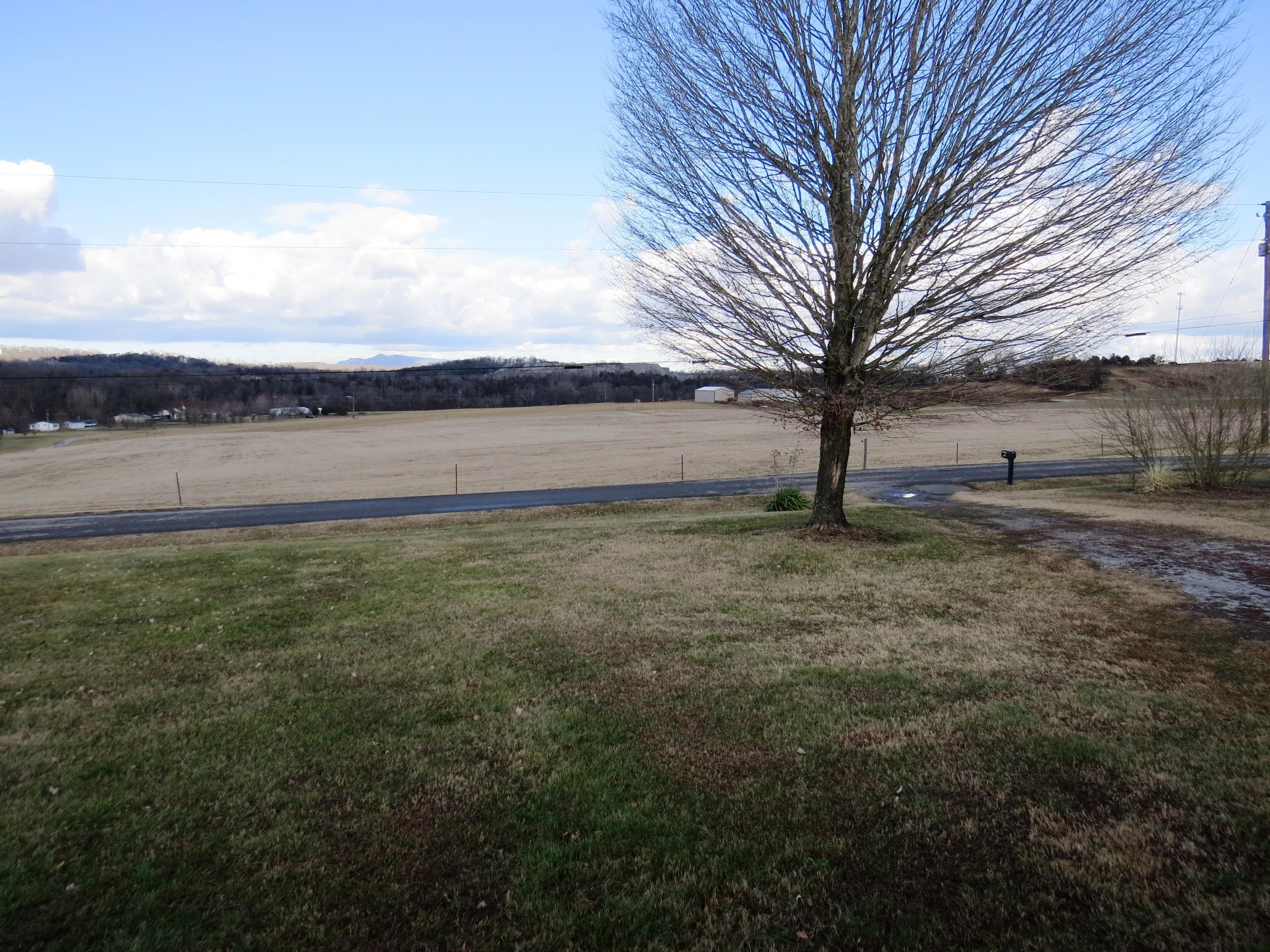 9656 Clift Road Strawberry Plains, TN 37871 - Photo 7 of 39 VIEWS