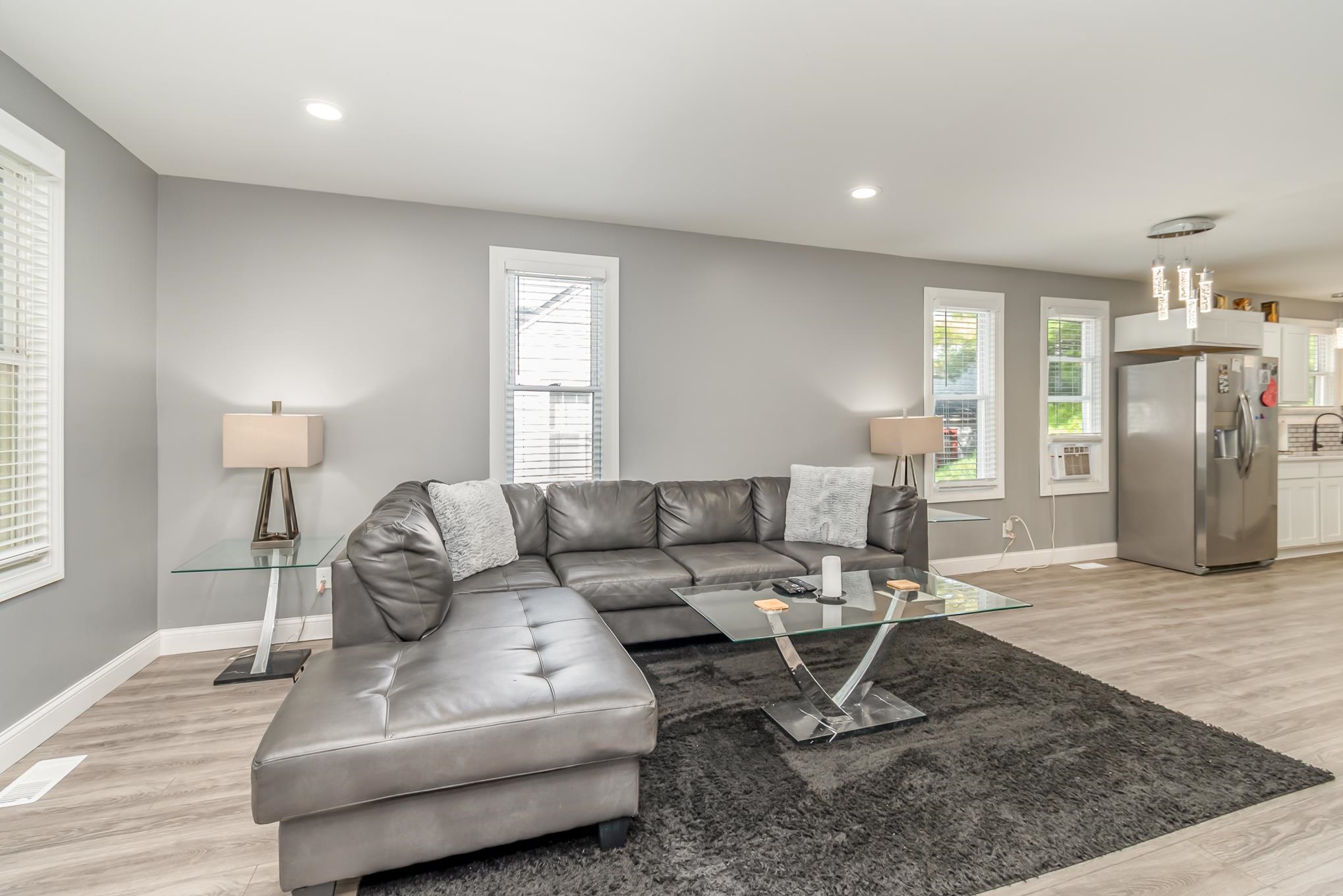 2007 18th Street Bay City, MI 48708 - Photo 6 of 18 Gallery Image 6