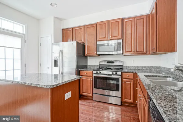 $319,000 | 12 Tylers Court, Somerdale, NJ 08083
