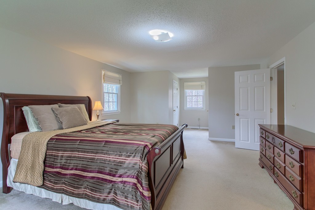 40 Forrest Road Westford, MA 01886 - Photo 19 of 30 Gallery Image 19
