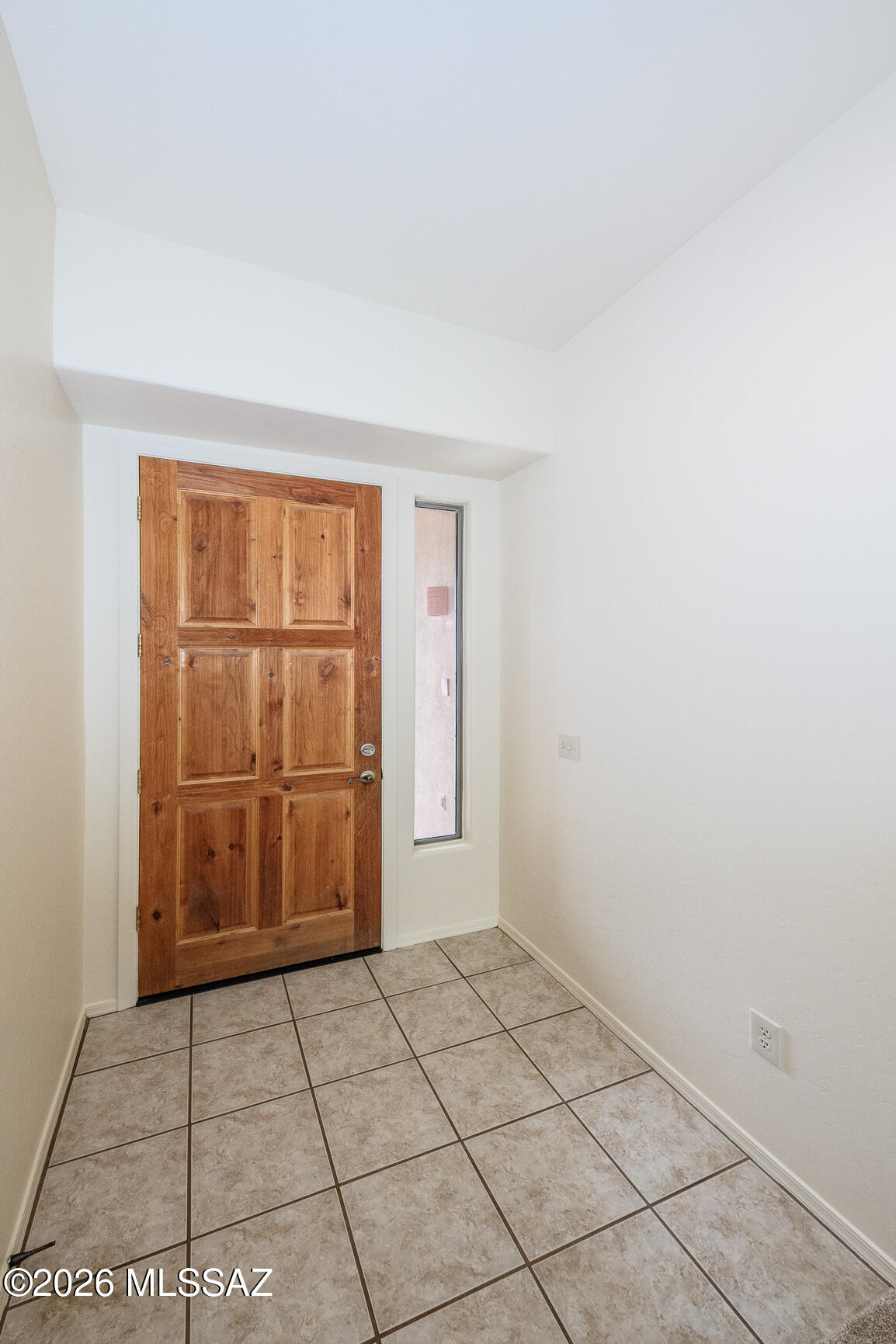13588 East High Plains Ranch Street Vail, AZ 85641 - Photo 4 of 44 Tiled entry way