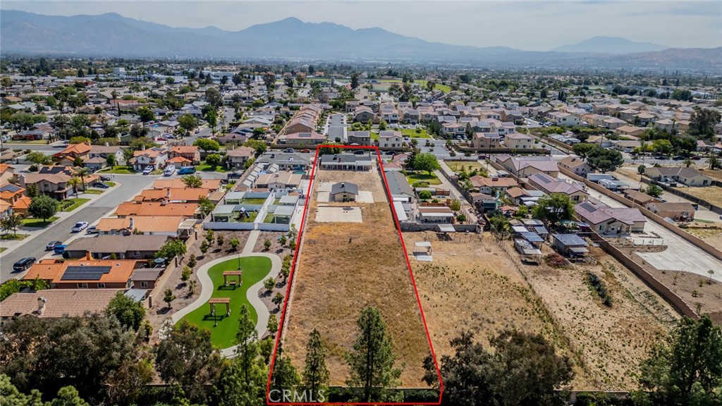 732 South Acacia Avenue Rialto, CA 92376 - Photo 27 of 30 an aerial view of multiple house