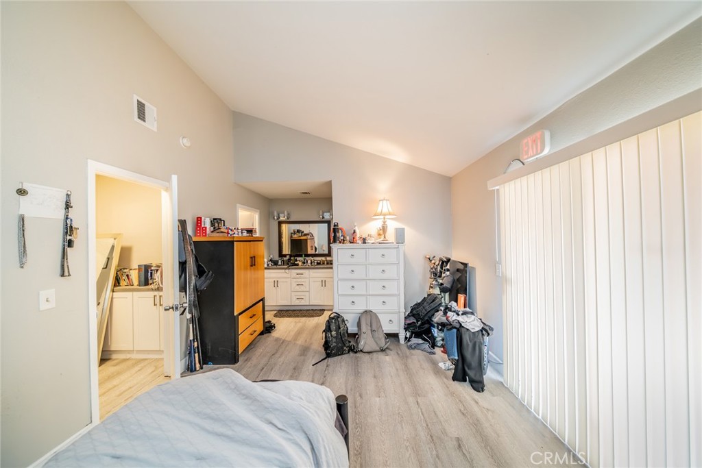 732 South Acacia Avenue Rialto, CA 92376 - Photo 8 of 30 a view of a living room