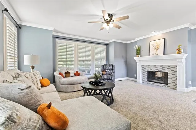 $699,000 | 324 Northwest Bradford Street, Lee's Summit, MO 64064