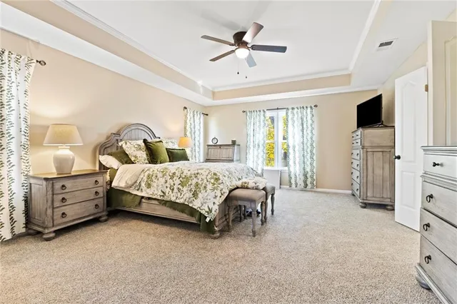 $699,000 | 324 Northwest Bradford Street, Lee's Summit, MO 64064