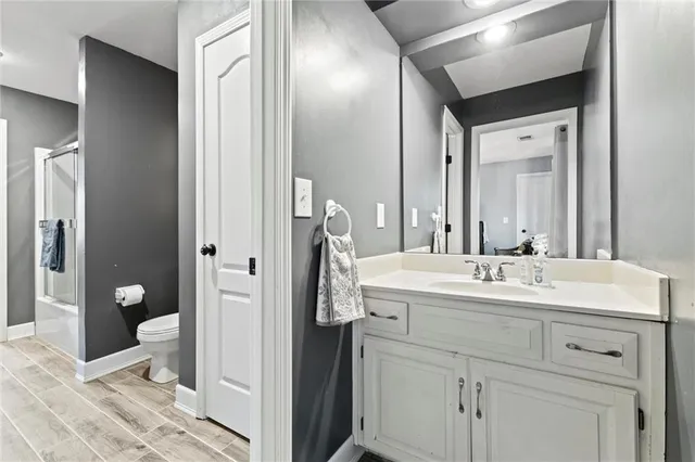 $699,000 | 324 Northwest Bradford Street, Lee's Summit, MO 64064