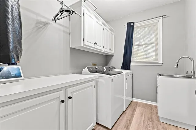 $699,000 | 324 Northwest Bradford Street, Lee's Summit, MO 64064