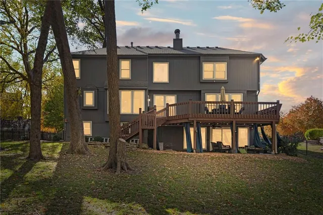 $699,000 | 324 Northwest Bradford Street, Lee's Summit, MO 64064