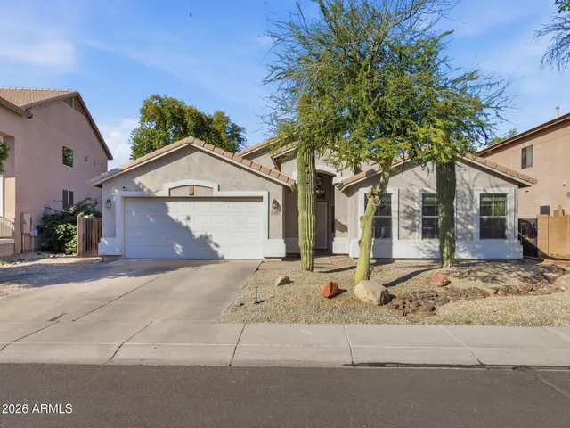 $469,000 | 3206 South 81st Avenue, Phoenix, AZ 85043