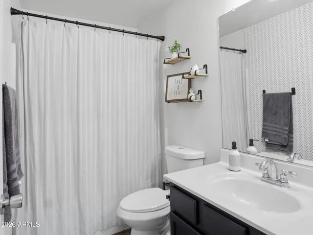 $469,000 | 3206 South 81st Avenue, Phoenix, AZ 85043