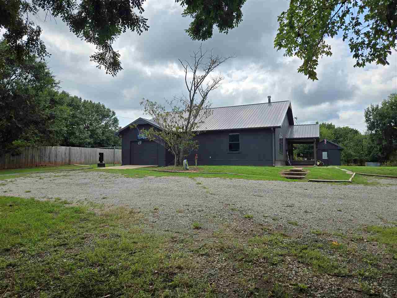 6909 South Prairie Road Stillwater, OK 74074 - Photo 2 of 21 Gallery Image 2