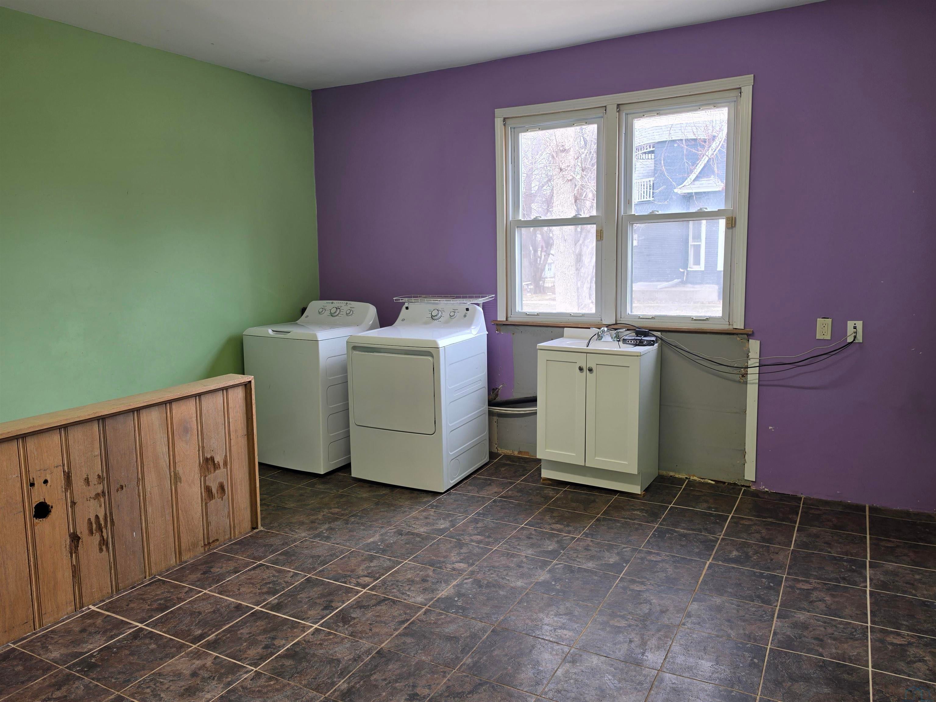 515 8th Avenue Sheldon, IA 51201 - Photo 26 of 38 Gallery Image 26