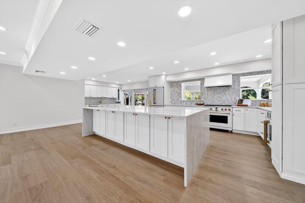 37 East High Point Road Sewall's Point, FL 34996 - Photo 15 of 58 kitchen3.jpg-SMALL