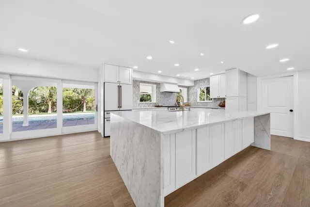 $3,250,000 | 37 East High Point Road, Stuart, FL 34996