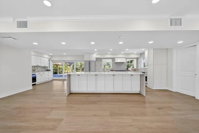 $3,250,000 | 37 East High Point Road, Stuart, FL 34996