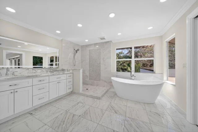 $3,250,000 | 37 East High Point Road, Stuart, FL 34996