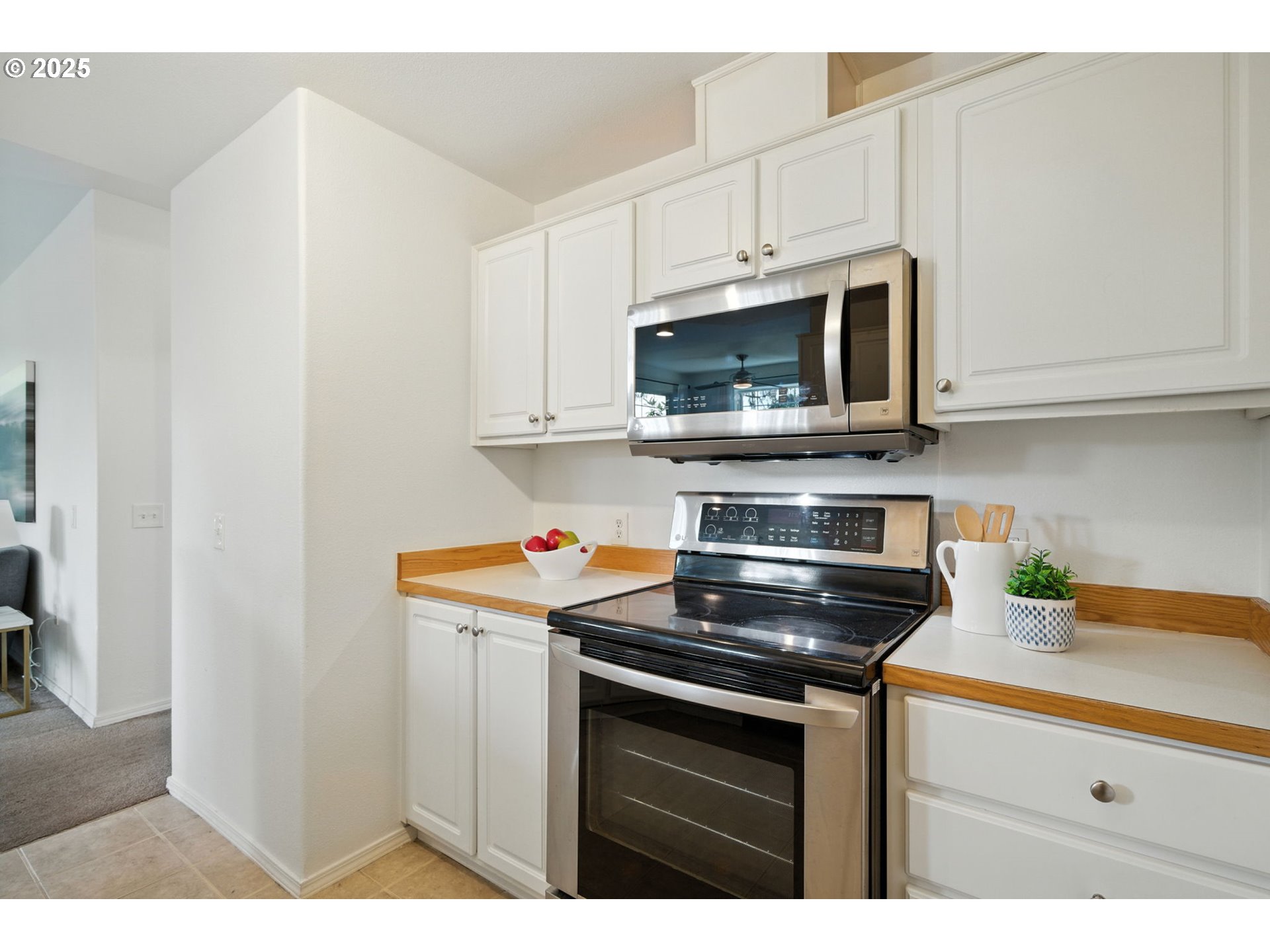 16248 Southwest Audubon Street, Unit 101 Beaverton, OR 97003 - Photo 23 of 47