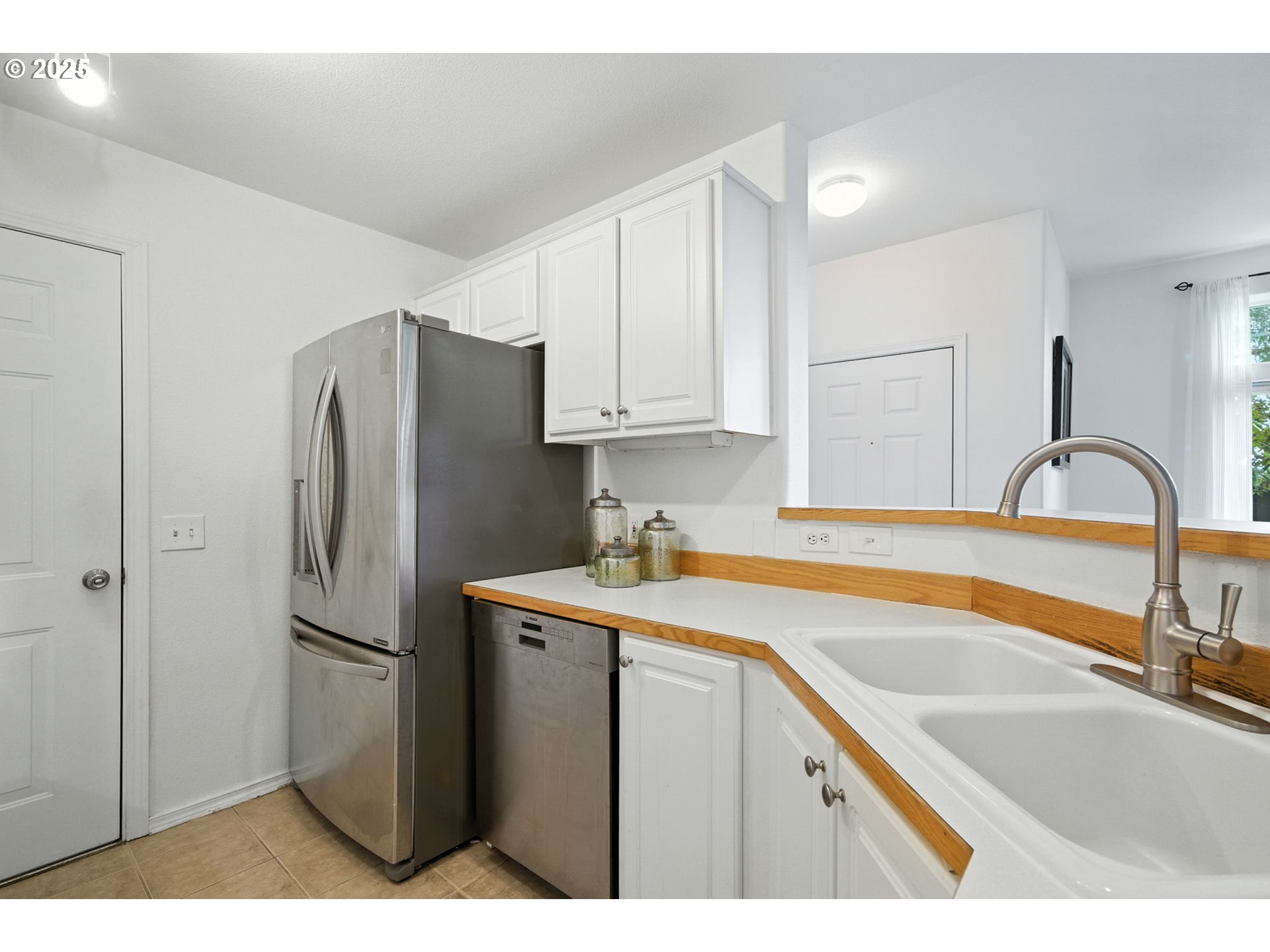 16248 Southwest Audubon Street, Unit 101 Beaverton, OR 97003 - Photo 26 of 47