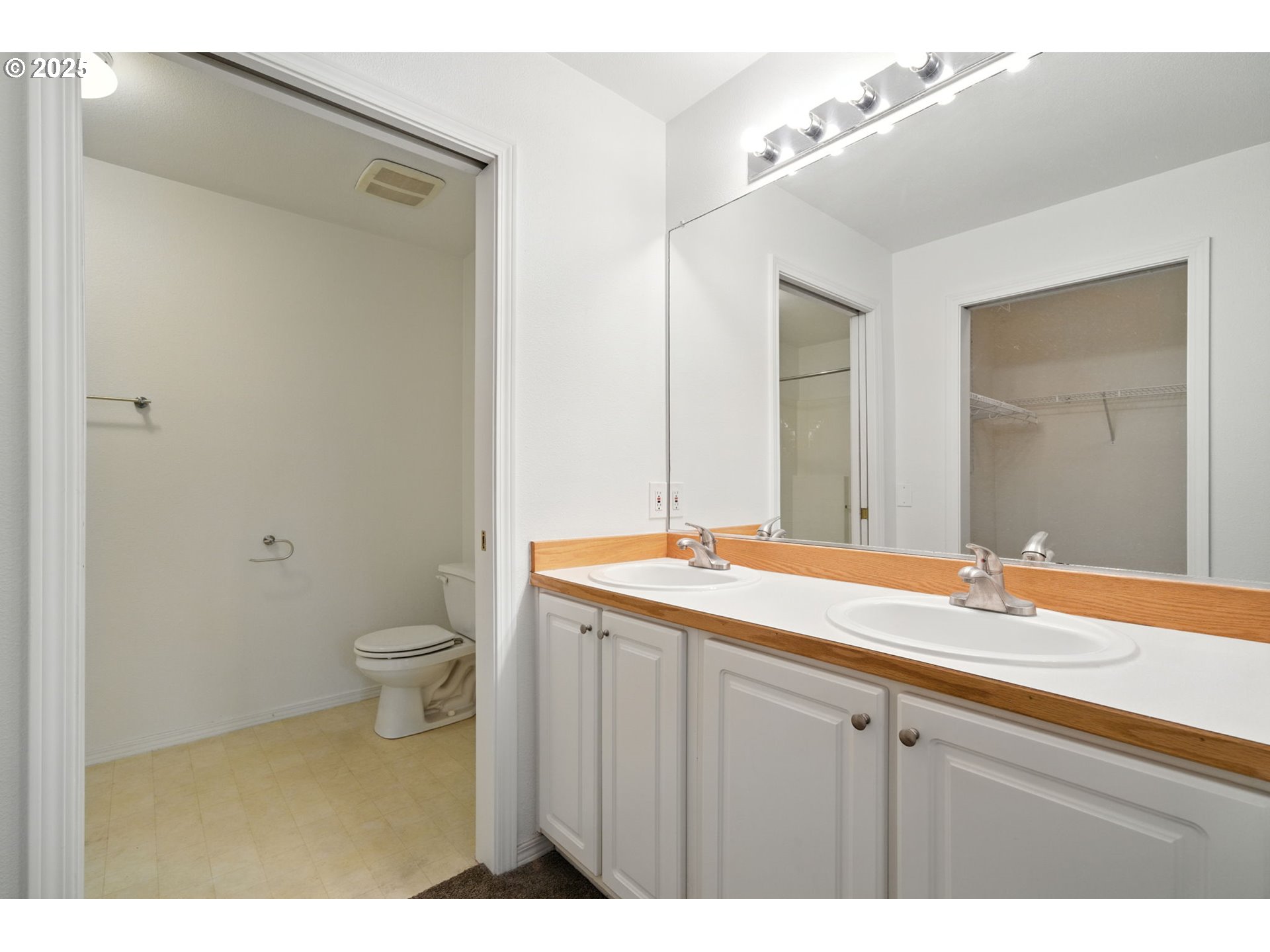 16248 Southwest Audubon Street, Unit 101 Beaverton, OR 97003 - Photo 34 of 47