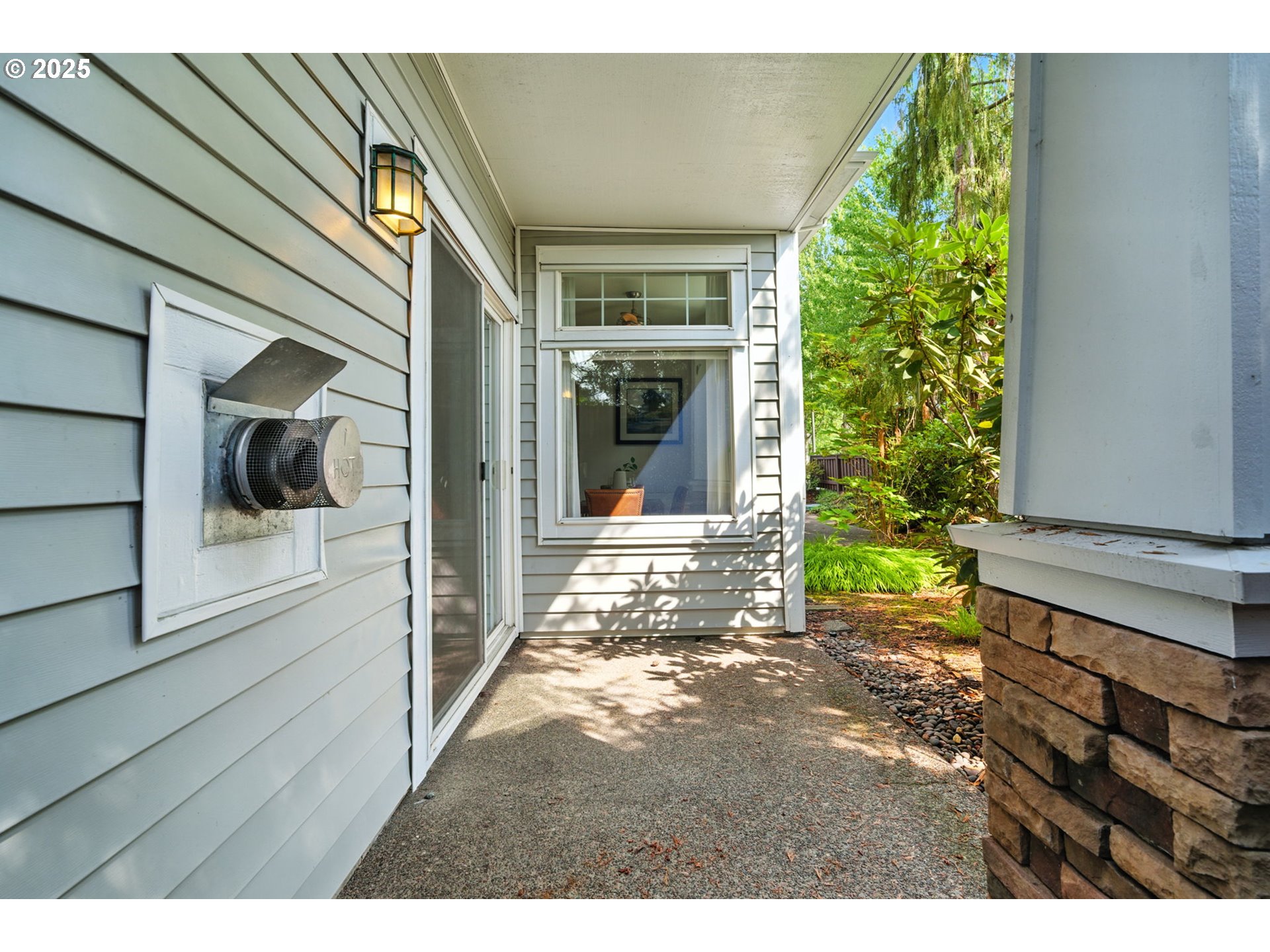 16248 Southwest Audubon Street, Unit 101 Beaverton, OR 97003 - Photo 43 of 47