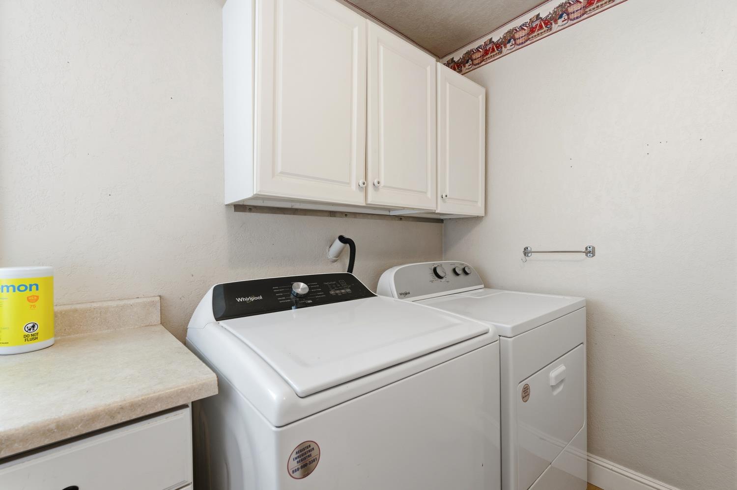 36313 Ave 12 Madera, CA 93636 - Photo 20 of 41 a utility room with dryer and washer