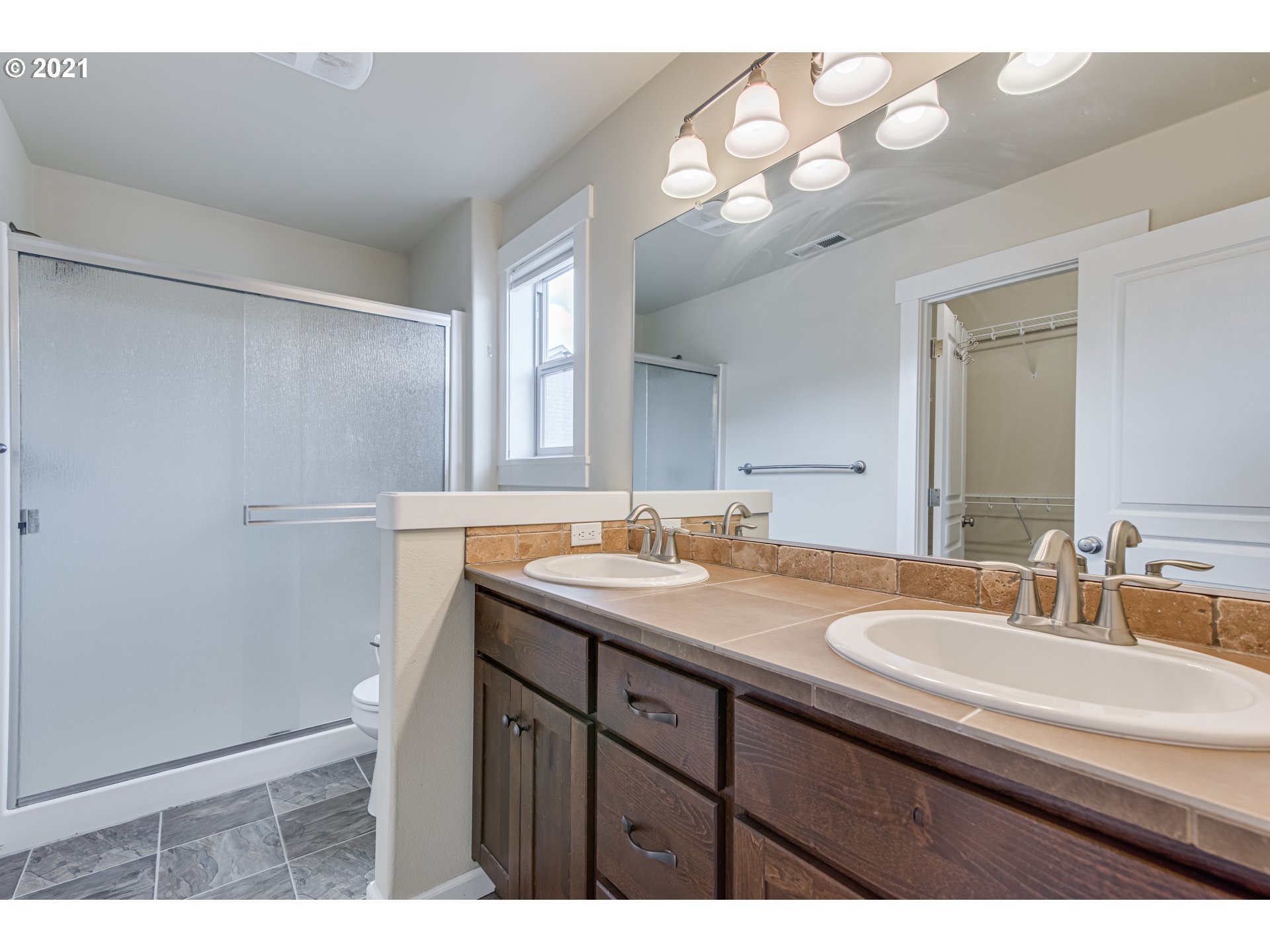 4114 North 5th Way Ridgefield, WA 98642 - Photo 13 of 21