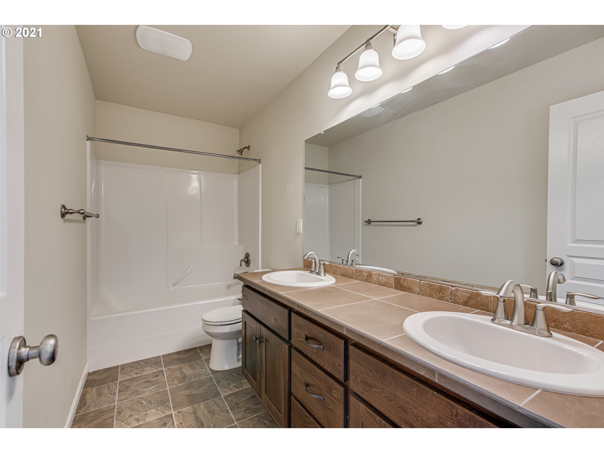 4114 North 5th Way Ridgefield, WA 98642 - Photo 17 of 21