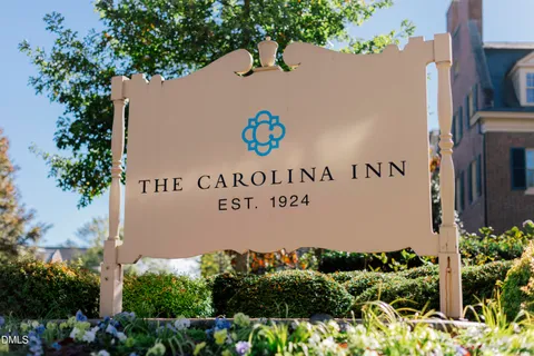 $700,000 | 1129 Booth Park Boulevard, Chapel Hill, NC 27514