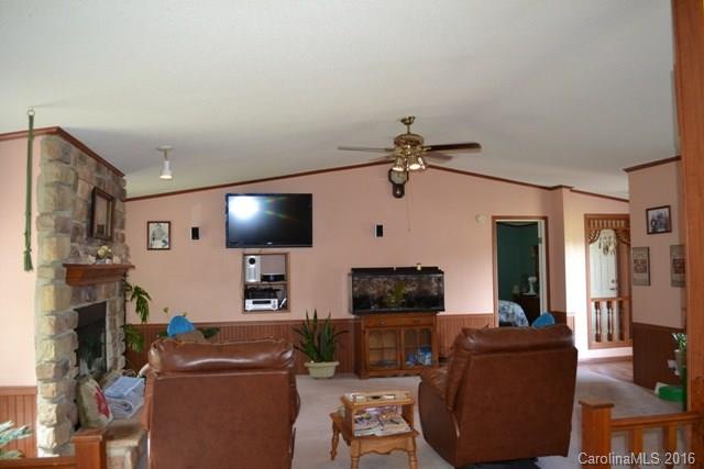 1786 Well Ridge Road Chester, SC 29706 - Photo 2 of 18 Gallery Image 2