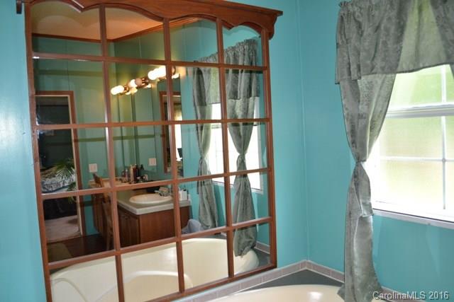 1786 Well Ridge Road Chester, SC 29706 - Photo 7 of 18 Gallery Image 7