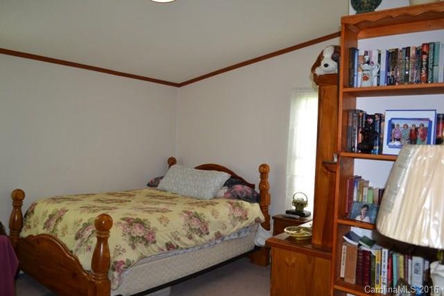 1786 Well Ridge Road Chester, SC 29706 - Photo 8 of 18 Gallery Image 8