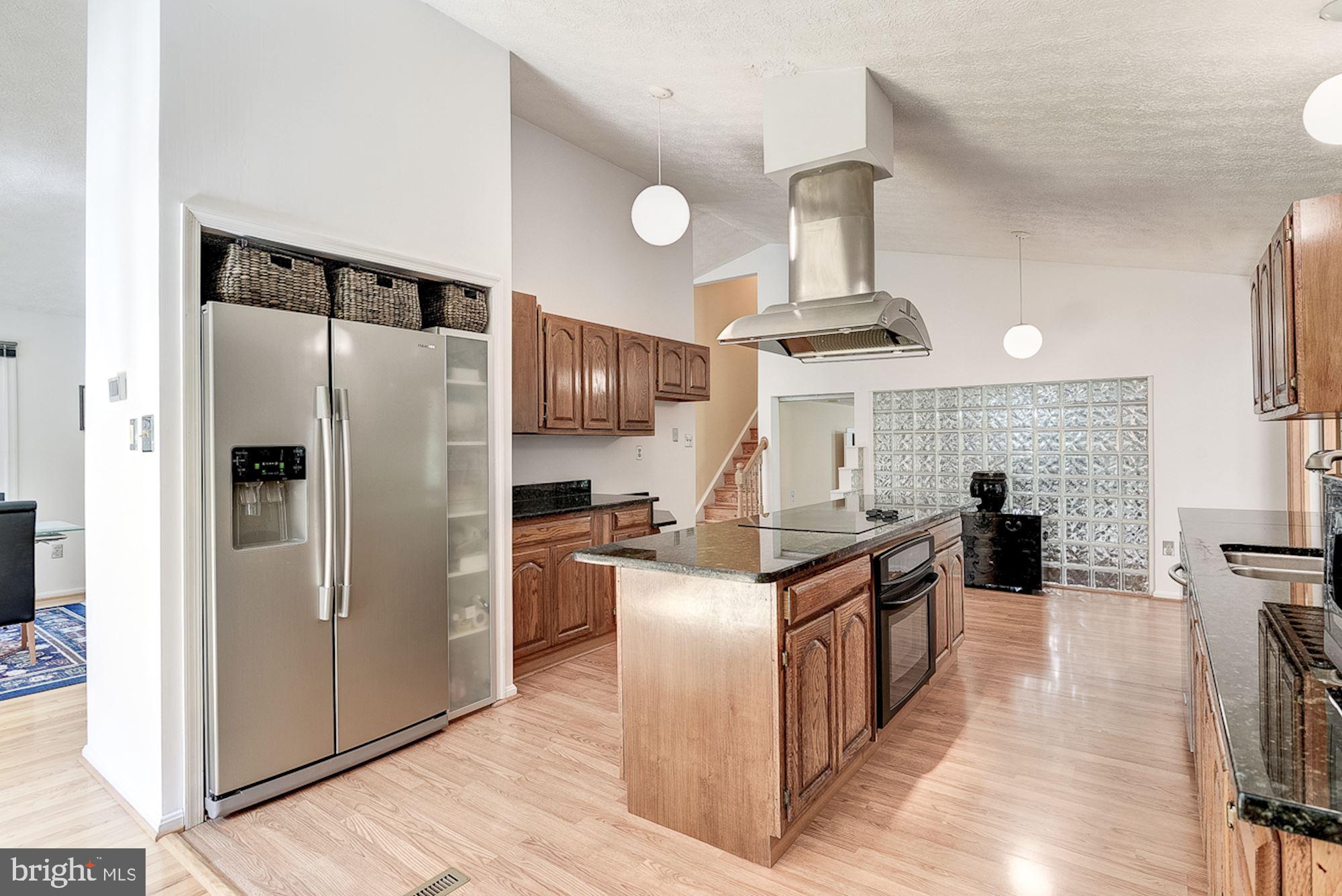 3221 Sharp Road Glenwood, MD 21738 - Photo 10 of 53 Center Island | Sleek Stainless Steel Appliances